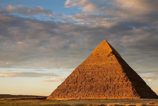 Sunset at the Chephren Pyramid, Giza, Egypt