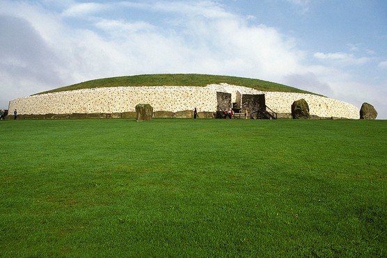 Newgrange Passage Tombs, Boyne Valley, County Meath, Ireland. (Photo by Hoberman Collection/Universal Images Group via Getty Images)