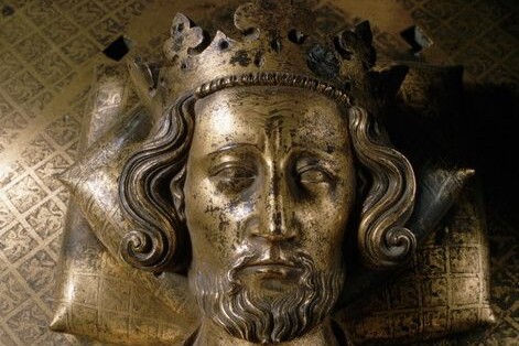 An effigy of Henry III