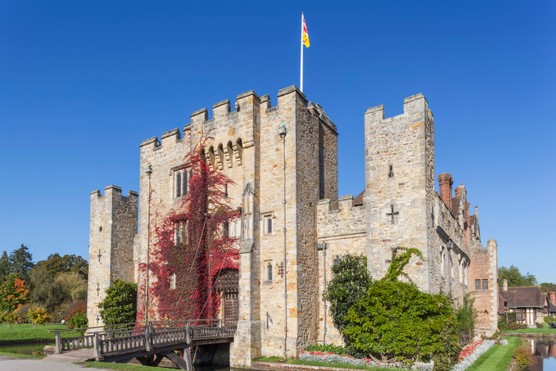 Hever Castle, Anne Boleyn's childhood home in Kent. (Photo by Prisma Bildagentur/UIG via Getty Images)