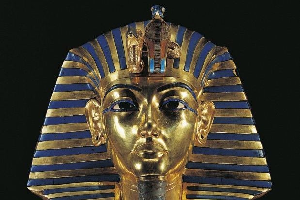 Golden funerary mask of Tutankhamun, inlaid with lapis lazuli, obsidian and turquoise. (Photo By DEA / G. DAGLI ORTI/De Agostini/Getty Images) Golden funerary mask of Tutankhamun, inlaid with lapis lazuli, obsidian and turquoise. (Photo By DEA / G. DAGLI ORTI/De Agostini/Getty Images)